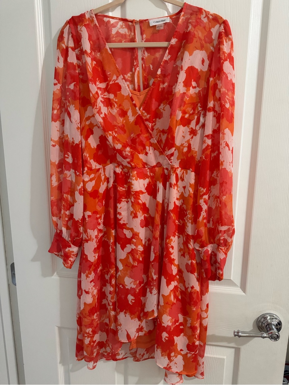 Calvin Klein Red Orange Floral V-Neck Long Sleeve Dress